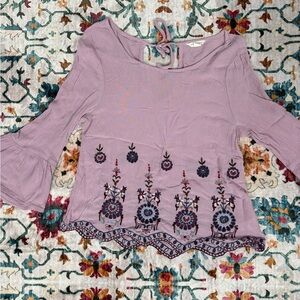 Aeropostale Lilac Embroidered Peasant Top Size: XS